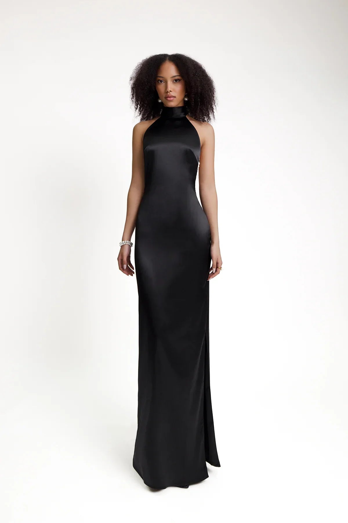 https://cdn.shopify.com/s/files/1/0914/8927/2119/files/Kemily_Dress_4.webp?v=1744721450