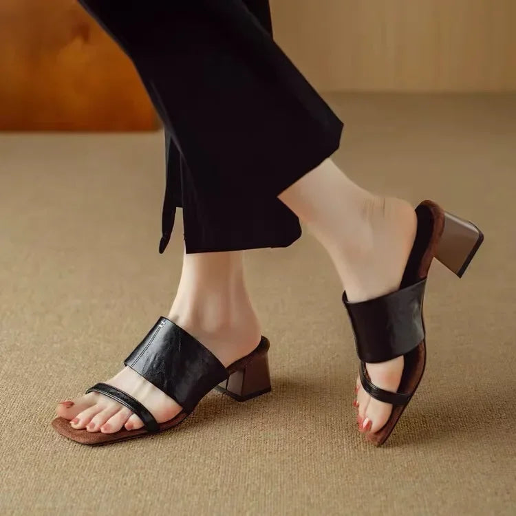 נעלי עקב דגם- קלייר