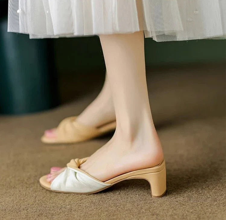 נעלי עקב- ג'וי