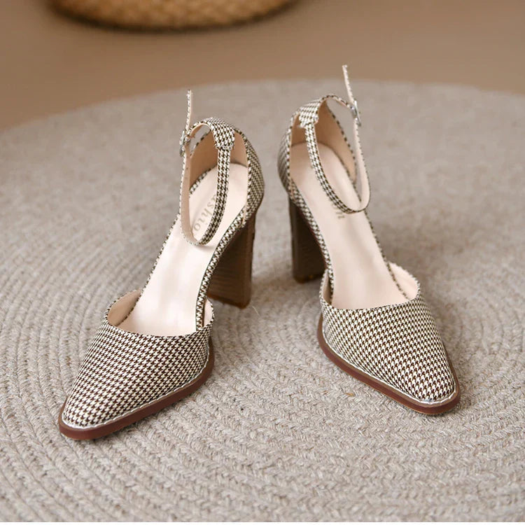 נעלי עקב- עמלין