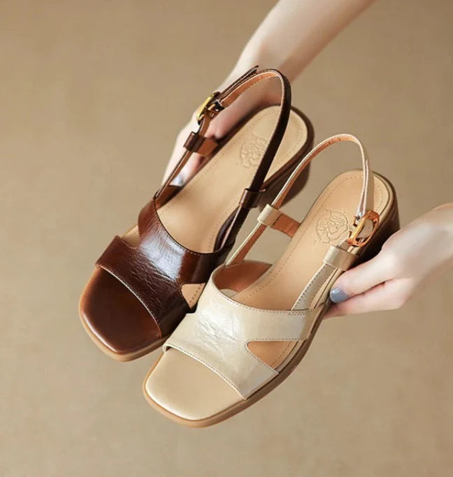 נעלי עקב דגם- אדליין