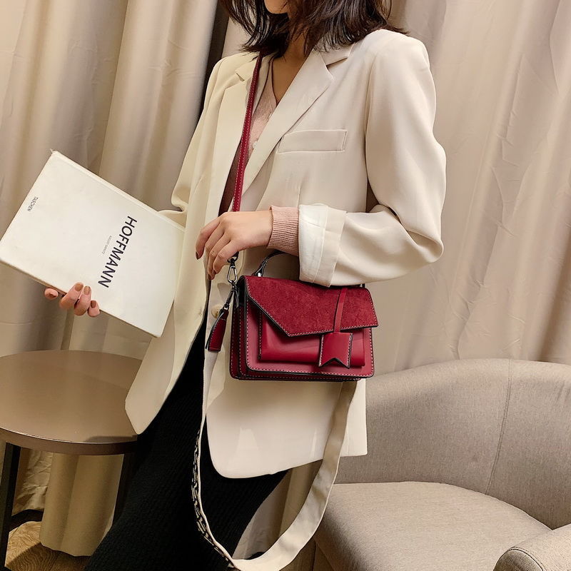 Betty תיק צד עם שתי רצועות